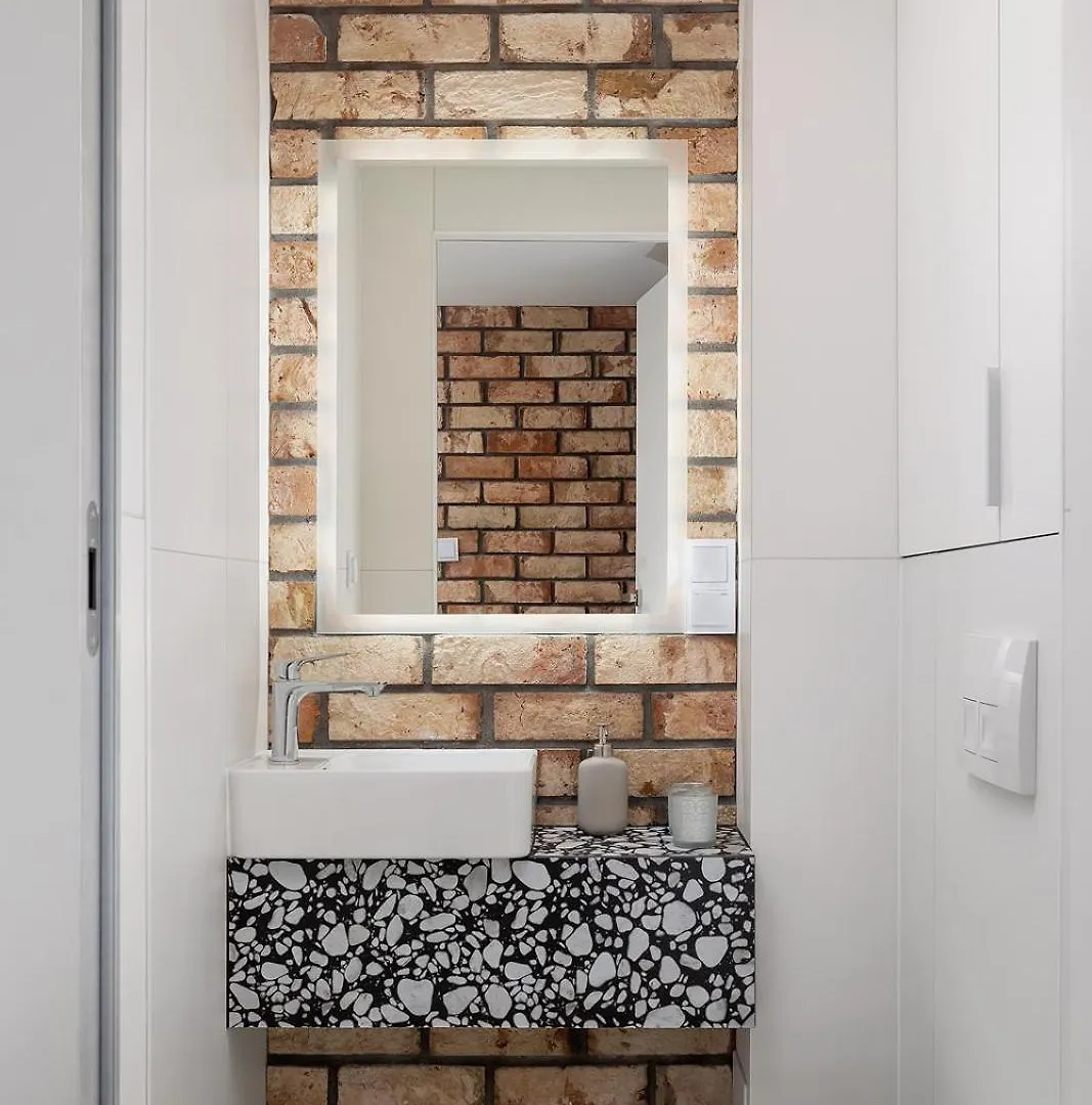 Studio Apartment With An Ac - Dluga 52 Street Krakow Polonya